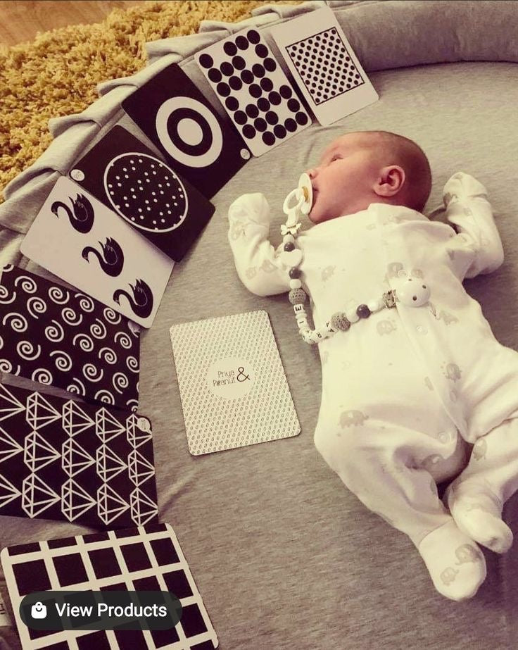 Tarjetas de estimulación blanco y negro - Montessorikidschile