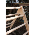 Triángulo de Escalada Grande Pikler – Juego Libre y Seguro - Montessorikidschile